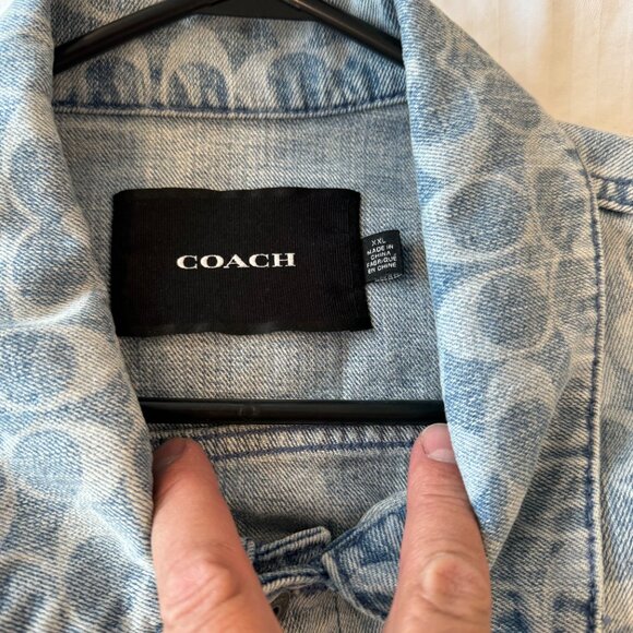 🔥🔥🔥 COACH TOP RATED Signature Denim Jacket SIZE XS🔥🔥🔥 - Picture 2 of 7